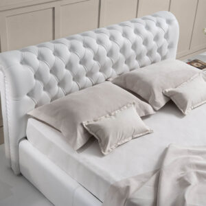 Royal (Bed)